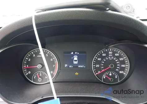 2019 Kia Optima S z USA, uszkodzony, nr VIN 5XXGT4L35KG375709